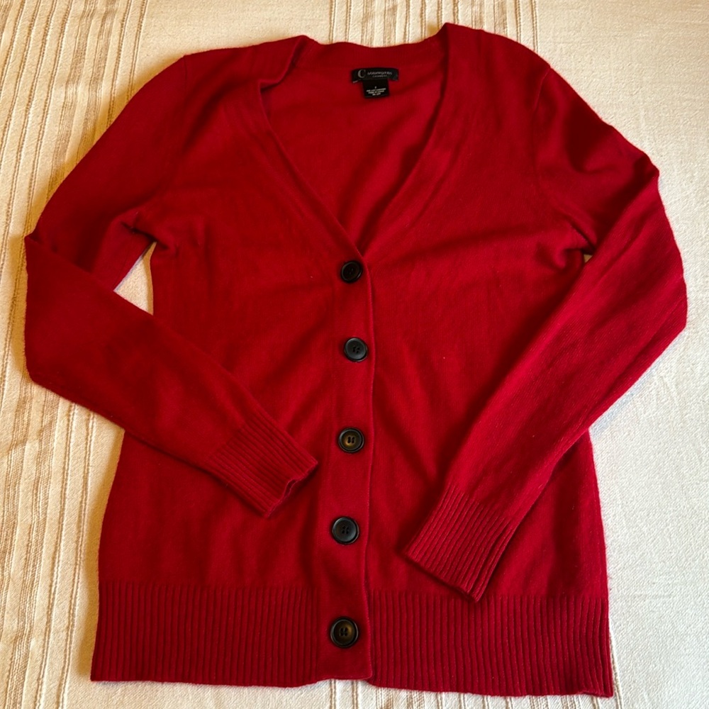 Bloomingdale’s red cashmere cardigan size S